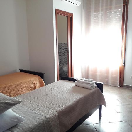 Colori Del Salento Bed and Breakfast Cellino San Marco Εξωτερικό φωτογραφία