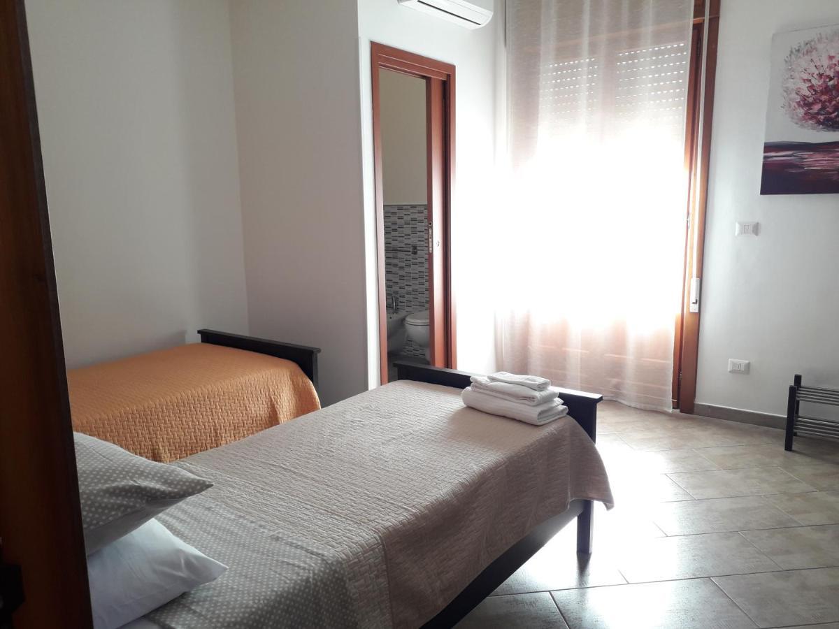 Colori Del Salento Bed and Breakfast Cellino San Marco Εξωτερικό φωτογραφία